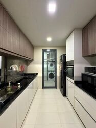 The Palette (D18), Condominium #502483131